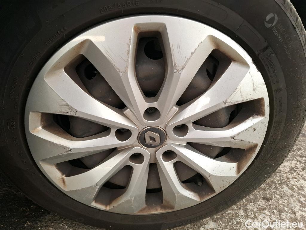  Renault  Megane  IV Berline 5pt. Société Air Nav 1.5 dCi 90CV BVM6 E6 #29