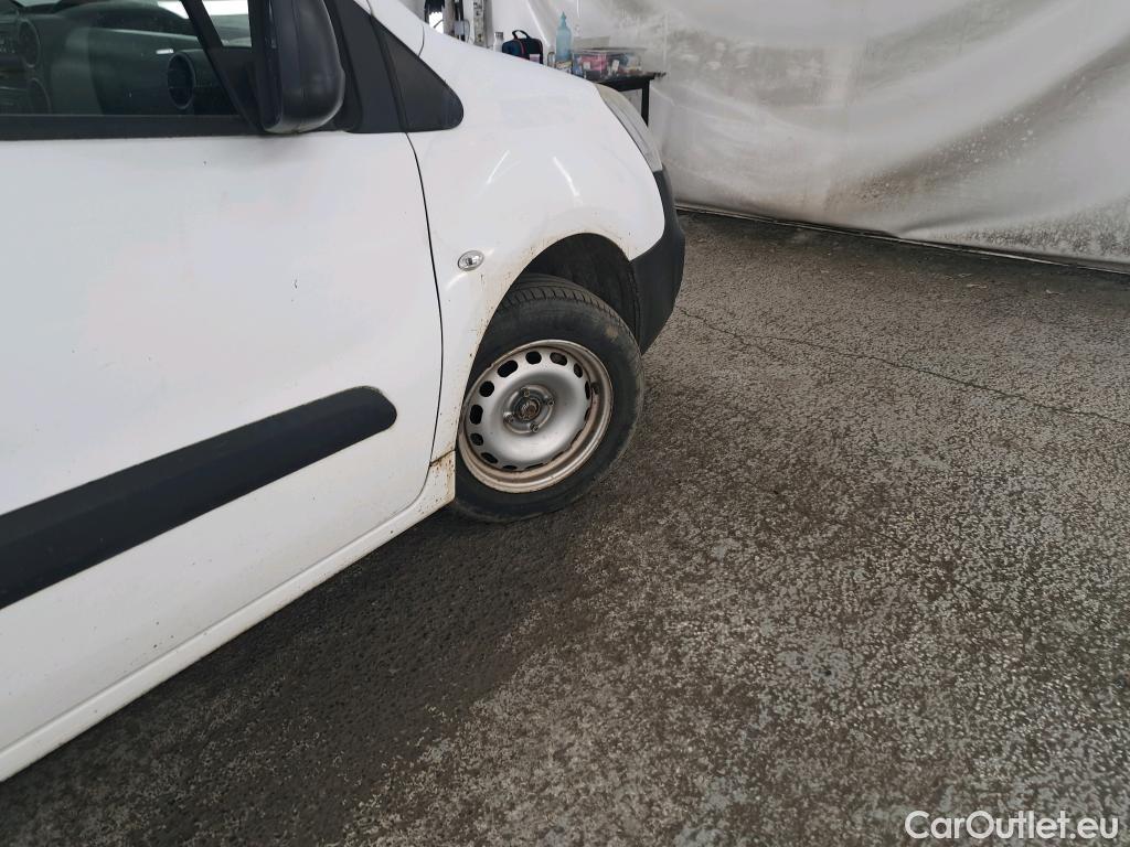  Citroen  Berlingo  Fourgon Confort L1 (Court) 1.6 100CV BVM5 E5 #21