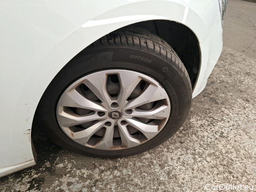  Renault  Megane  IV Berline 5pt. Société Air Nav 1.5 dCi 90CV BVM6 E6 #28