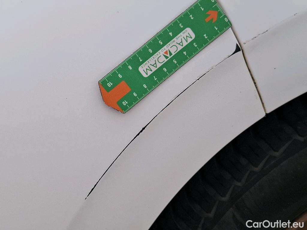  Peugeot  208 PEUGEOT  AFFAIRE VF 5p BER 1.6 BlueHDi 75 PACK CLIM bi-corps VU #29