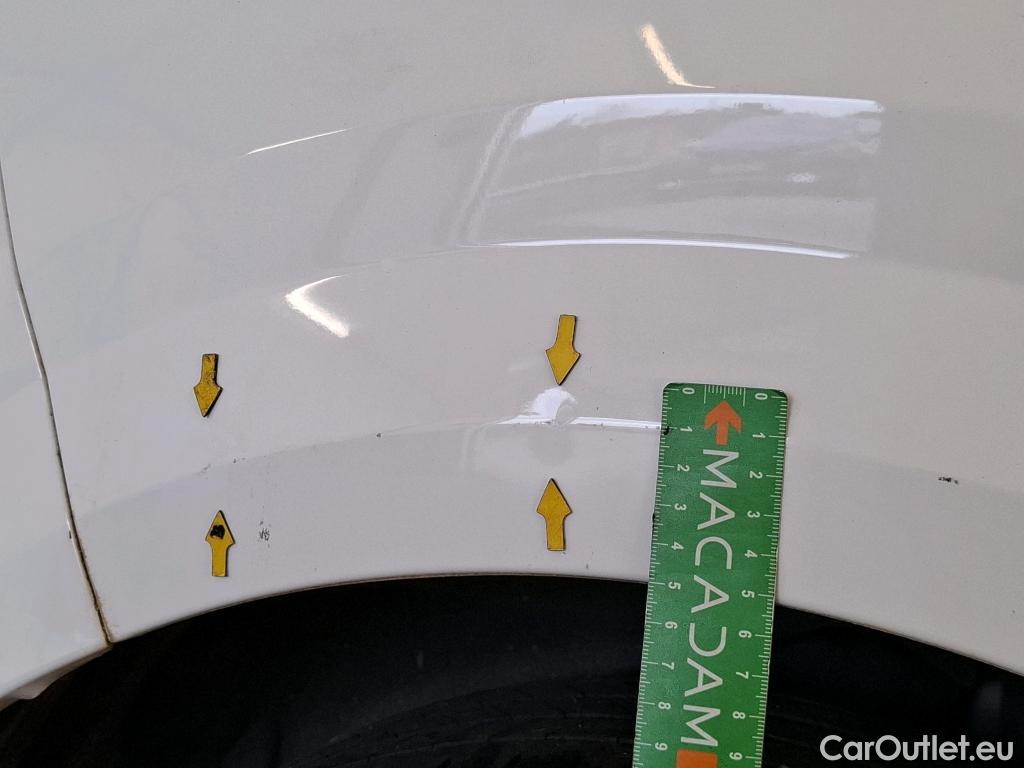  Peugeot  208  Premium 1.5 HDi 100CV BVM6 E6d #34