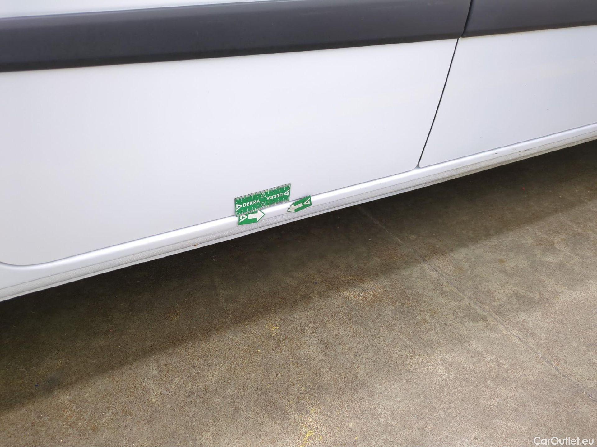  Renault  Kangoo  II Express Maxi Extra (Série Spéciale) 1.5 dCi 95CV BVM6 E6dT #21