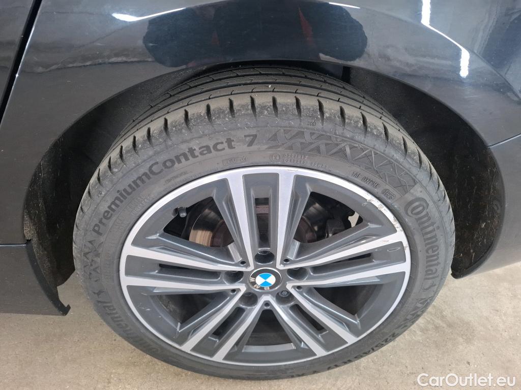  Bmw  Serie 1 BMW Série 1 / 2019 / 5P / Berline 1.5 116D DKG7 Business Design #10