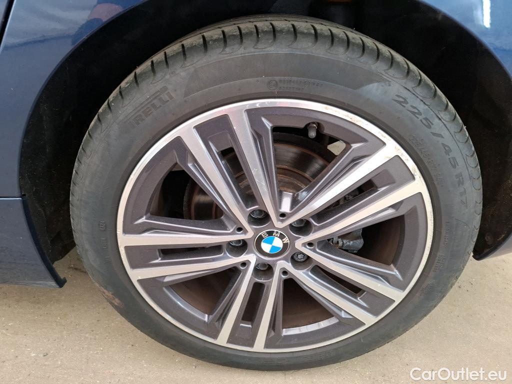  Bmw  Serie 1 Série 1 Berline 116 d Lounge 1.5 115CV BVA7 E6d #10