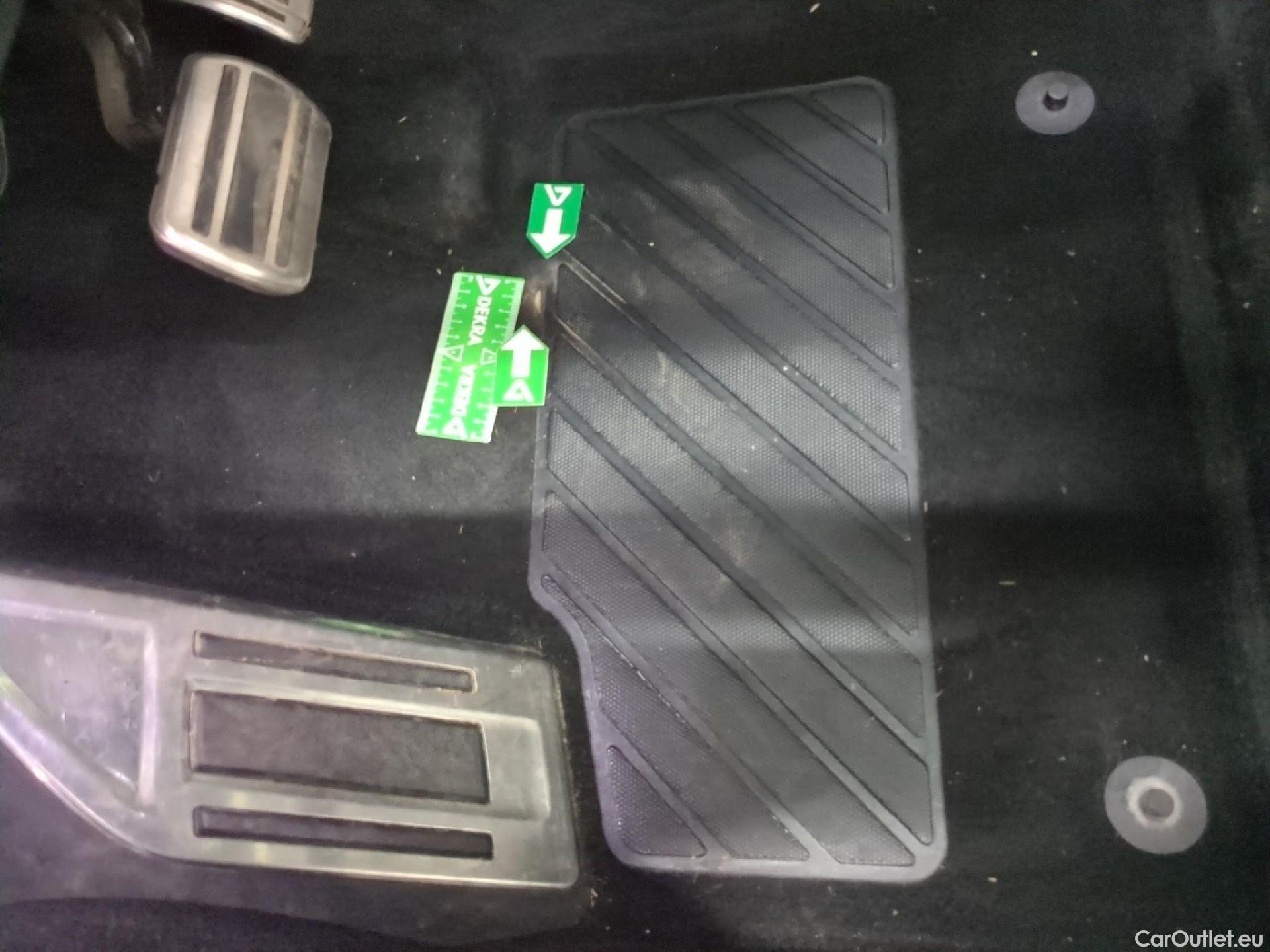  Citroen  C5 Aircross  Shine 1.5 BlueHDi 130CV BVA8 E6dT / VO RECONDITIONNE - PHOTOS AVANT RECONDITIONNEMENT #6
