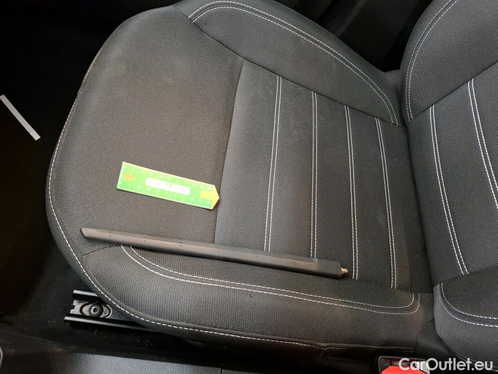  Dacia  Sandero  III Confort 1.0 TCe 90CV BVM5 E6d / VO RECONDITIONNE / PHOTOS AVANT RECONDITIONNEMENT #9