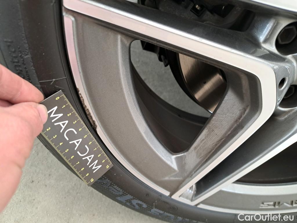  Mercedes  A-Klasse MERCEDES-BENZ Classe A 5p Berline A 200 AMG Line 7G-DCT #10