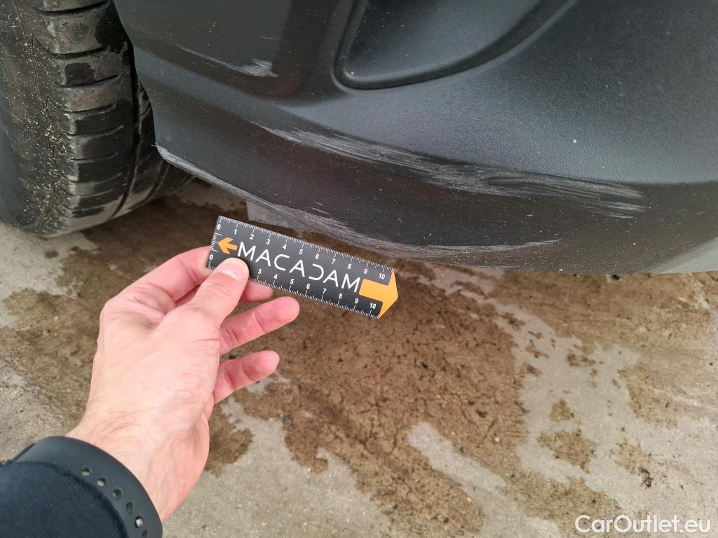  Hyundai  Konna Kona Business Hybrid 2WD 1.6 GDI 140CV BVA6 E6d #2