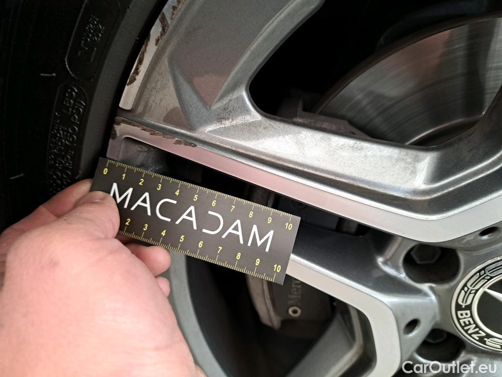  Mercedes  A-Klasse MERCEDES-BENZ Classe A 5p Berline A 200 AMG Line 7G-DCT #18
