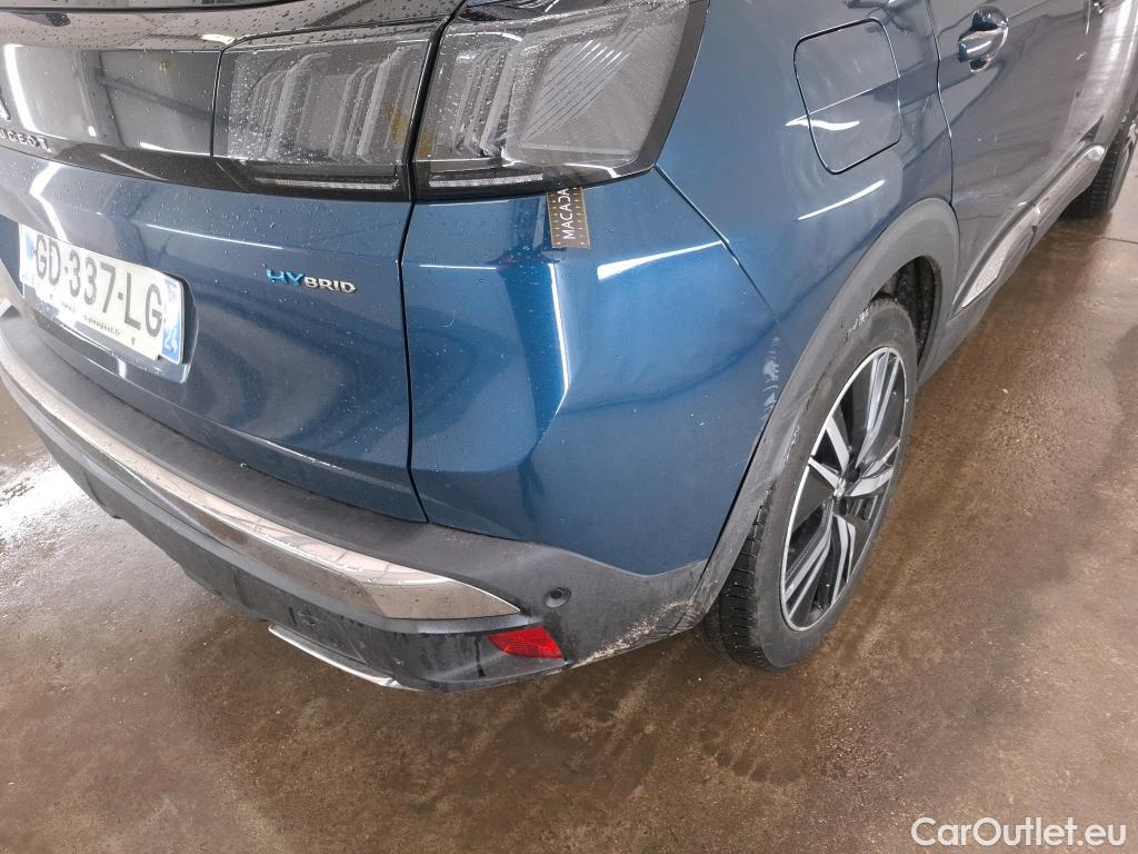  Peugeot  3008 PEUGEOT  / 2020 / 5P / SUV 1.6 HYBRID 225 E-EAT8 GT Pack #19