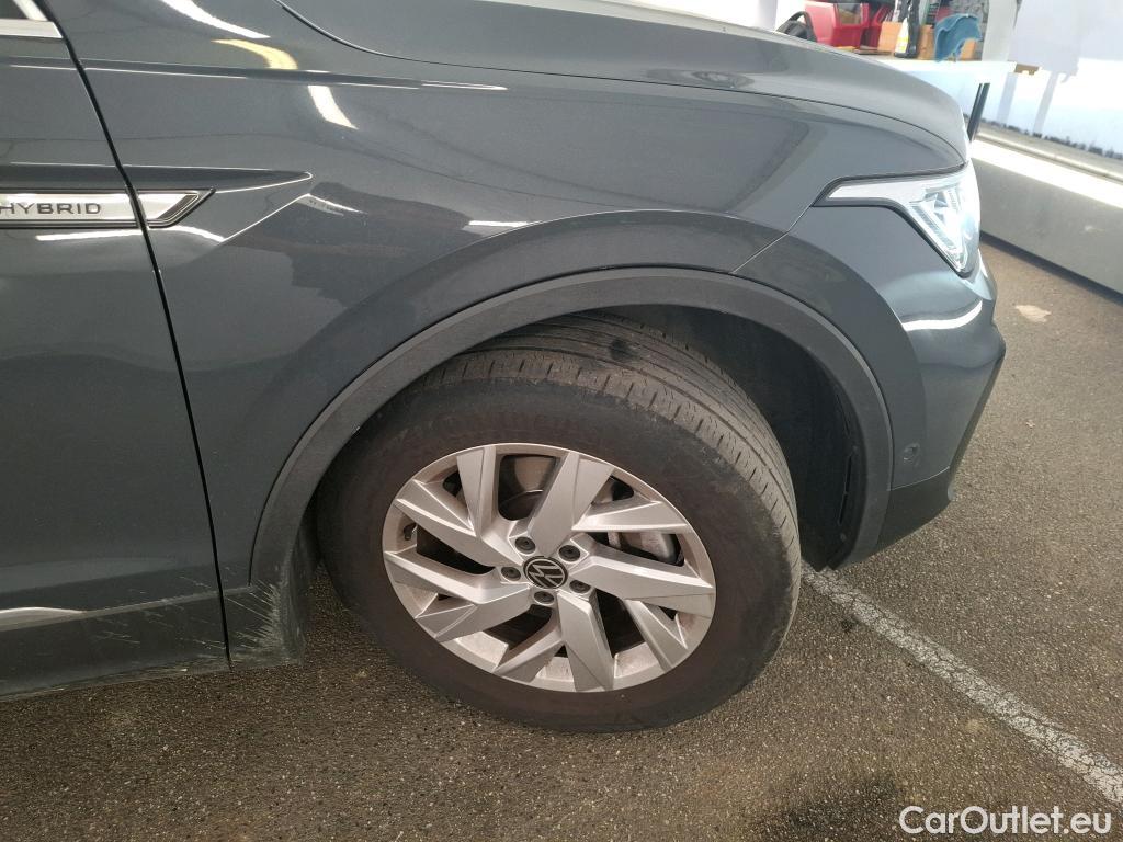  Volkswagen  Tiguan VOLKSWAGEN  / 2020 / 5P / SUV 1.4 eHybrid 245 DSG6 Elegance #1