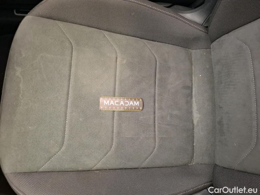  Volkswagen  Tiguan VOLKSWAGEN  / 2020 / 5P / SUV 1.4 eHybrid 245 DSG6 Elegance #15