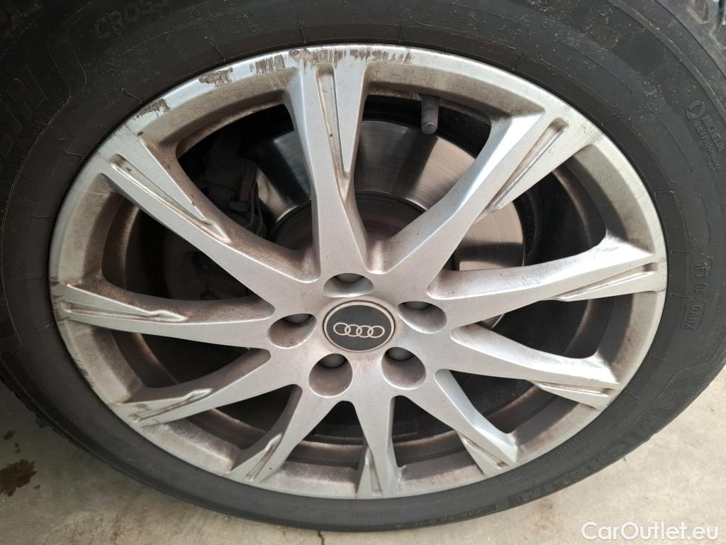  Audi  A4 AUDI  Avant / 2019 / 5P / Break 35 TFSI 150 S tronic Business line OPERATION STOCK #7