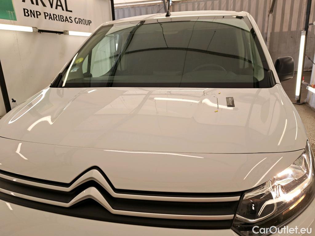  Citroen  Berlingo CITROEN  Van / 2018 / 4P / Fourgonnette Taille M 650kg BlueHDi 100 S&S BVM Club #35