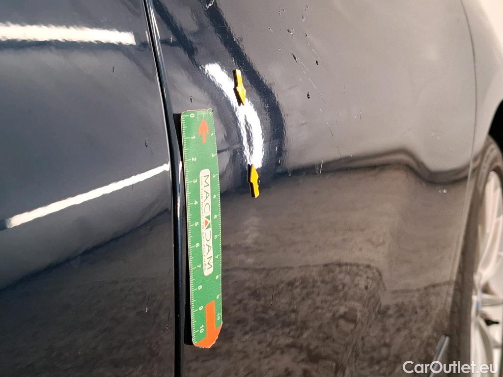  Bmw  Serie 1 Série 1 Berline 116d Sport 1.5 115CV BVA8 E6 #34