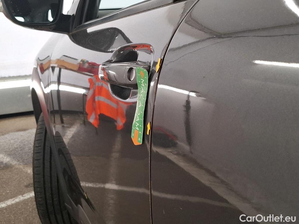  Citroen  C4 Cactus  Feel Business 1.2 PureTech 110CV BVM6 E6dT #14