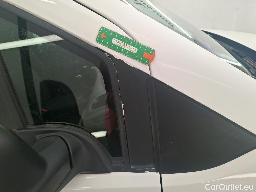  Citroen  Berlingo  Fourgon Control M 650 1.2 PureTech 110CV BVM6 E6d #13