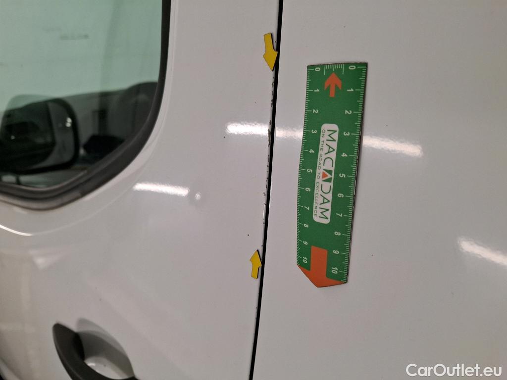  Citroen  Berlingo  Fourgon Club M 650 1.5 BlueHDi 100CV BVM5 E6dT #19