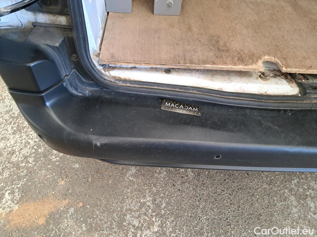  Citroen  Berlingo CITROEN  Van / 2018 / 4P / Fourgonnette Taille M 650kg BlueHDi 100 S&S BVM Club #17