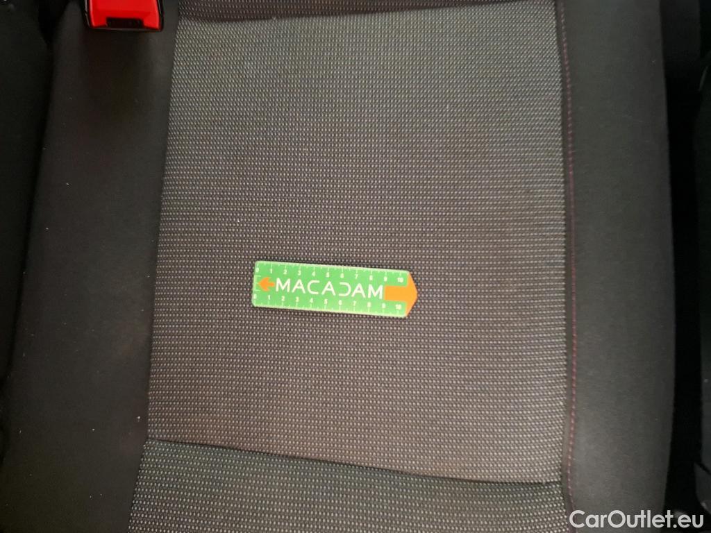  Citroen  C4 Cactus  Feel Business 1.2 PureTech 110CV BVM6 E6dT #92