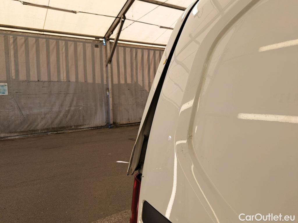  Citroen  Berlingo CITROEN  Van / 2018 / 4P / Fourgonnette Taille M 650kg BlueHDi 100 S&S BVM Club #9