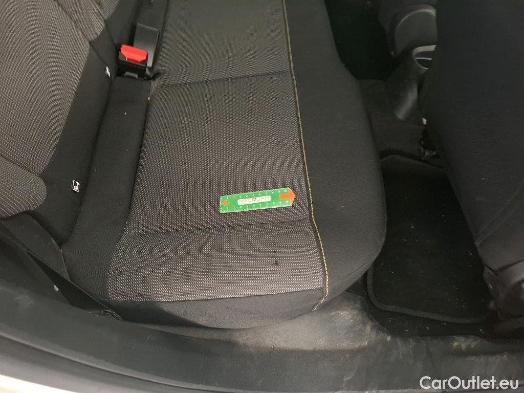  Citroen  C3  Feel 1.2 PureTech 70CV BVM5 E6dT #54