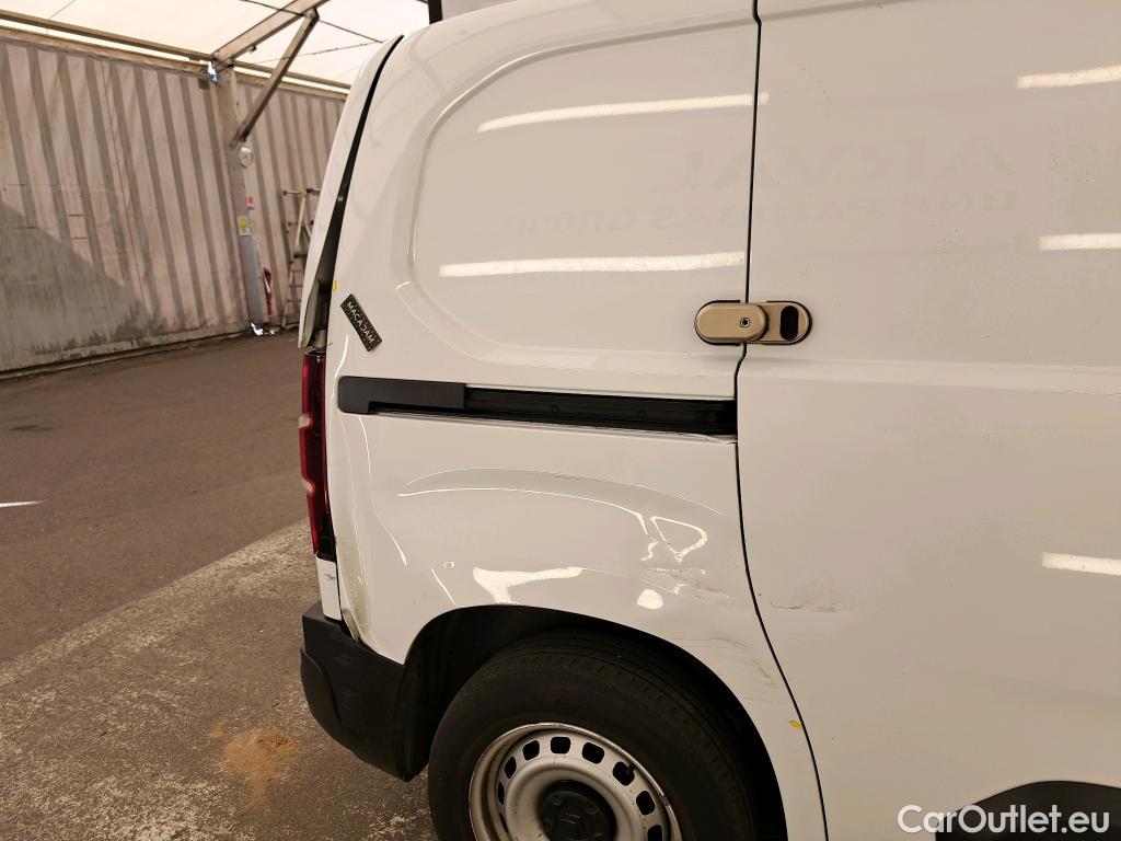  Citroen  Berlingo CITROEN  Van / 2018 / 4P / Fourgonnette Taille M 650kg BlueHDi 100 S&S BVM Club #1