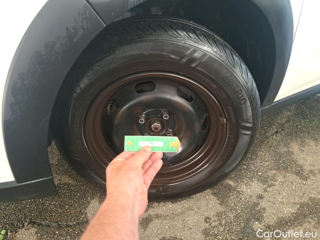  Citroen  C3  Feel 1.2 PureTech 70CV BVM5 E6dT #45