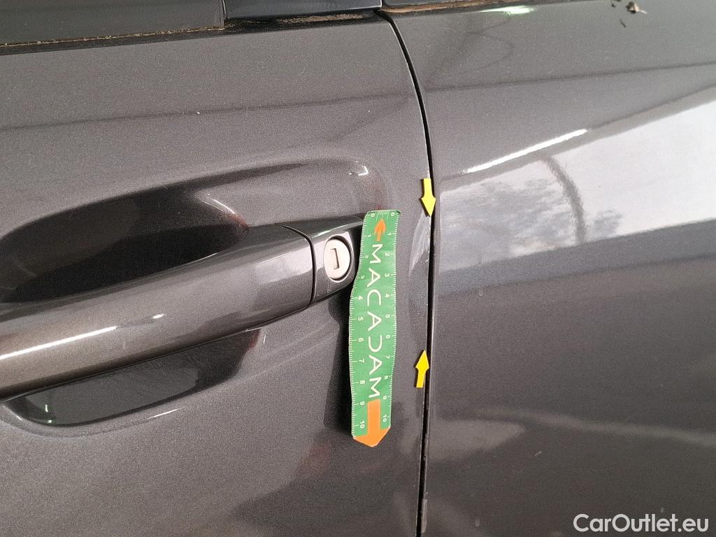  Citroen  C4 Cactus  Feel Business 1.2 PureTech 110CV BVM6 E6dT #16