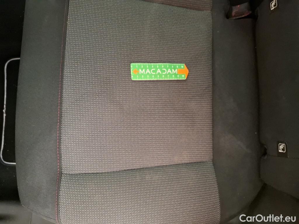  Citroen  C4 Cactus  Feel Business 1.2 PureTech 110CV BVM6 E6dT #90