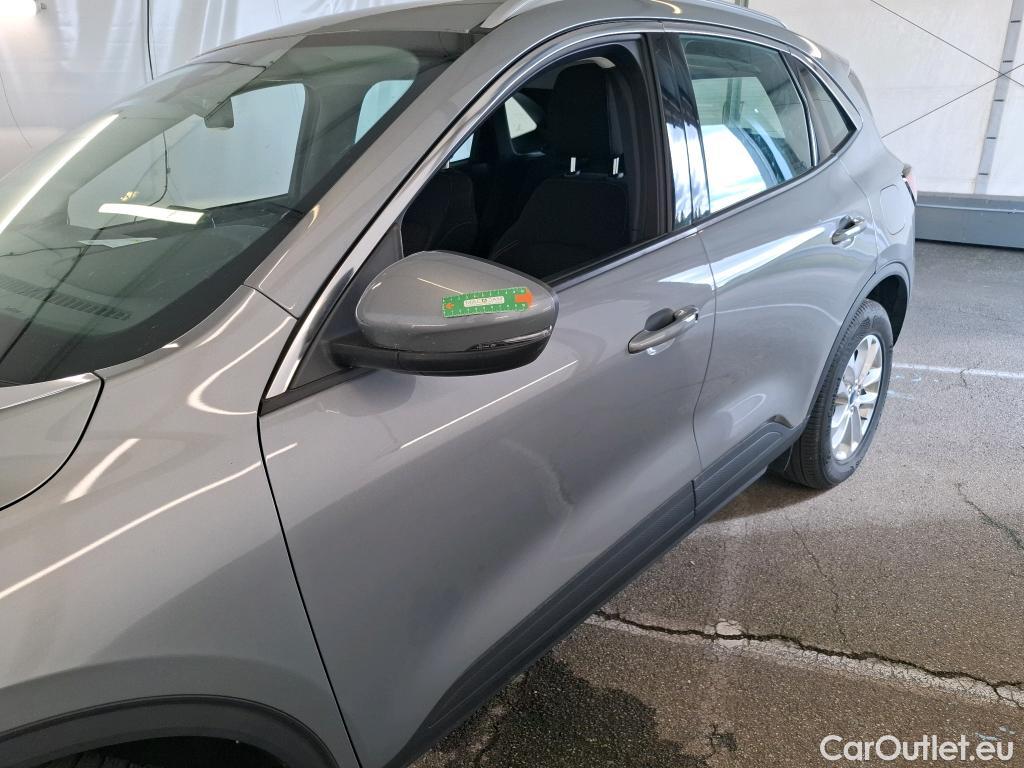  Ford  Kuga FORD  5p SUV 1.5 Flexifuel-E85 150ch 4x2 St-Line #31