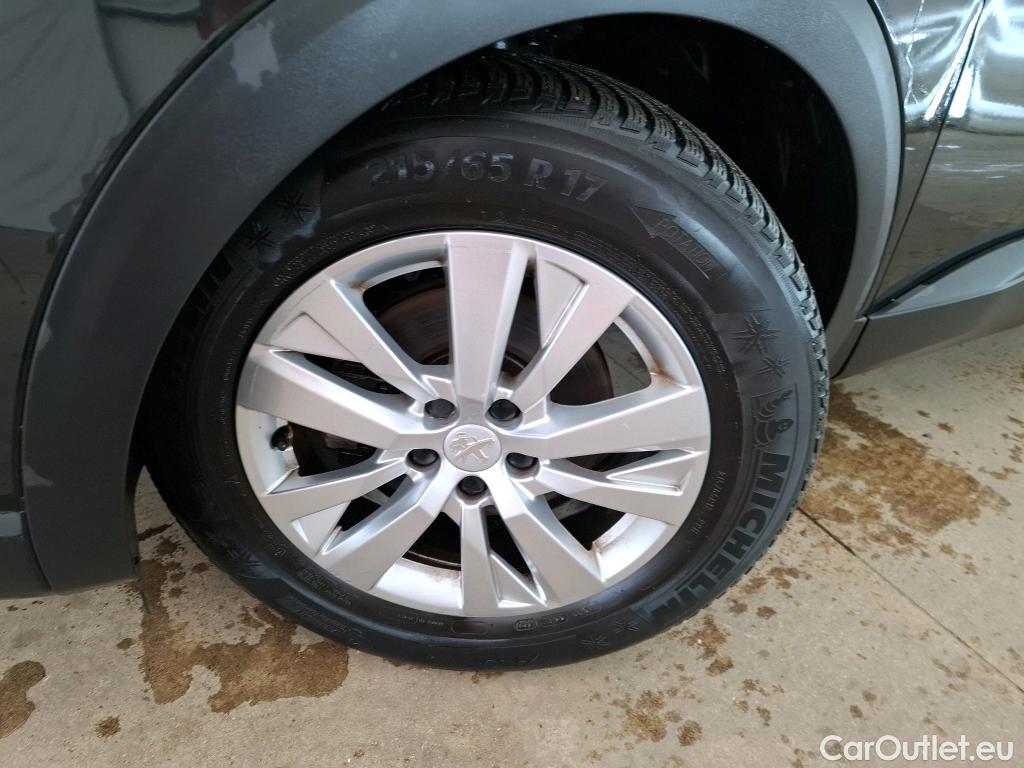  Peugeot  5008  Active Business 1.5 HDi 130CV BVA8 E6d #1