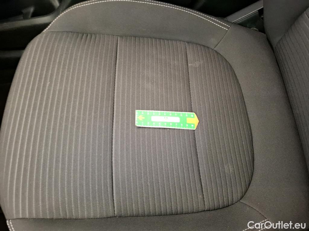  Ford  Kuga FORD  5p SUV 1.5 Flexifuel-E85 150ch 4x2 St-Line #25