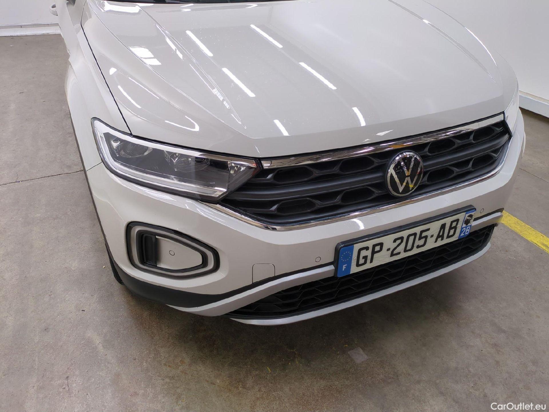  Volkswagen  T-ROC VOLKSWAGEN  / 2021 / 5P / SUV 1.5 TSI 150 EVO LIFE DSG7 #12