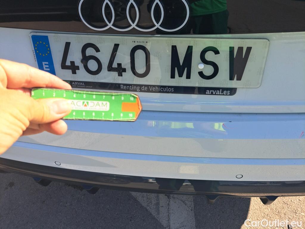  Audi  Q8 AUDI   S line plus 55 TFSIe 380 CV quattro tiptr/ 5P  #35
