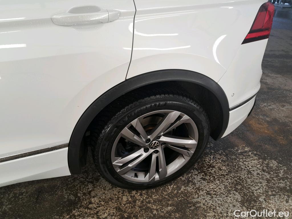  Volkswagen  Tiguan VOLKSWAGEN  / 2020 / 5P / SUV 2.0 TDI 150 DSG7 R-Line #27