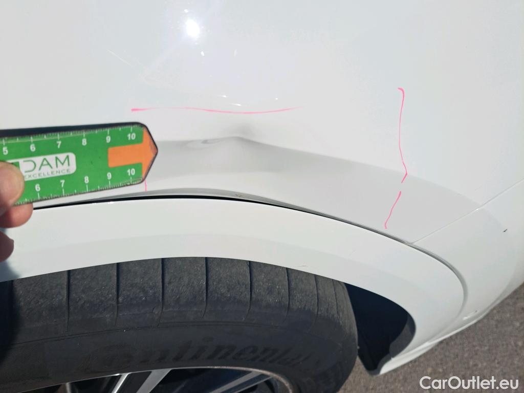  Audi  Q8 AUDI   S line plus 55 TFSIe 380 CV quattro tiptr/ 5P  #6