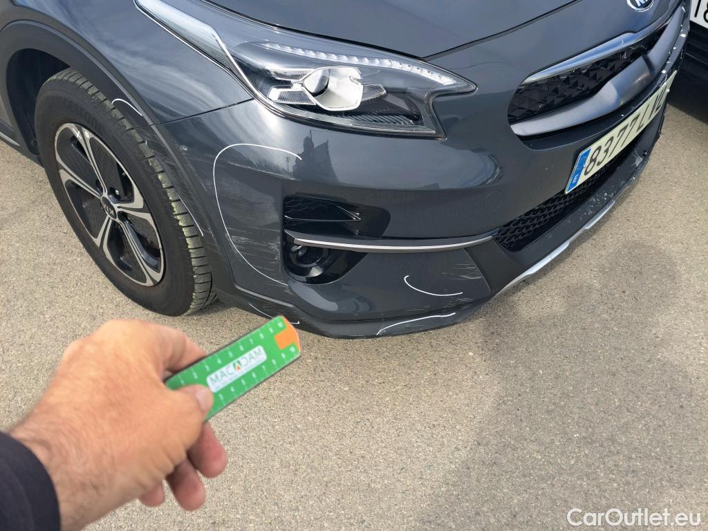  KIA  XCeed KIA  1.6 GDi PHEV 104kW (141CV) eDrive #33