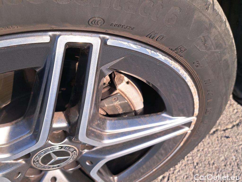  Mercedes  A-Klasse MERCEDES-BENZ Clase A 200 163 CV #8