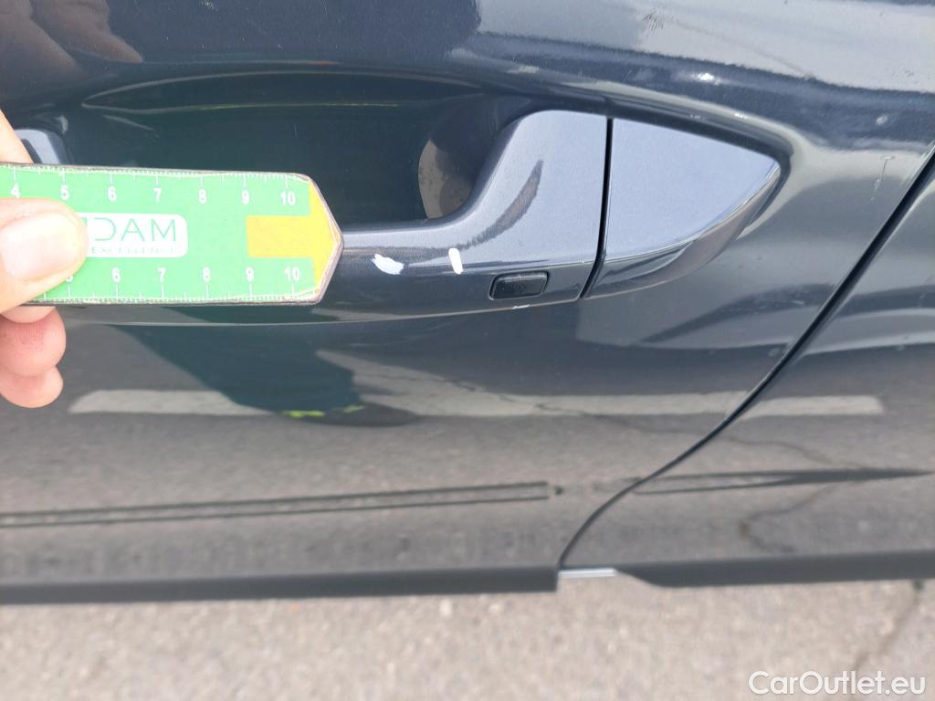  KIA  XCeed KIA  1.6 GDi PHEV 104kW (141CV) eDrive #60