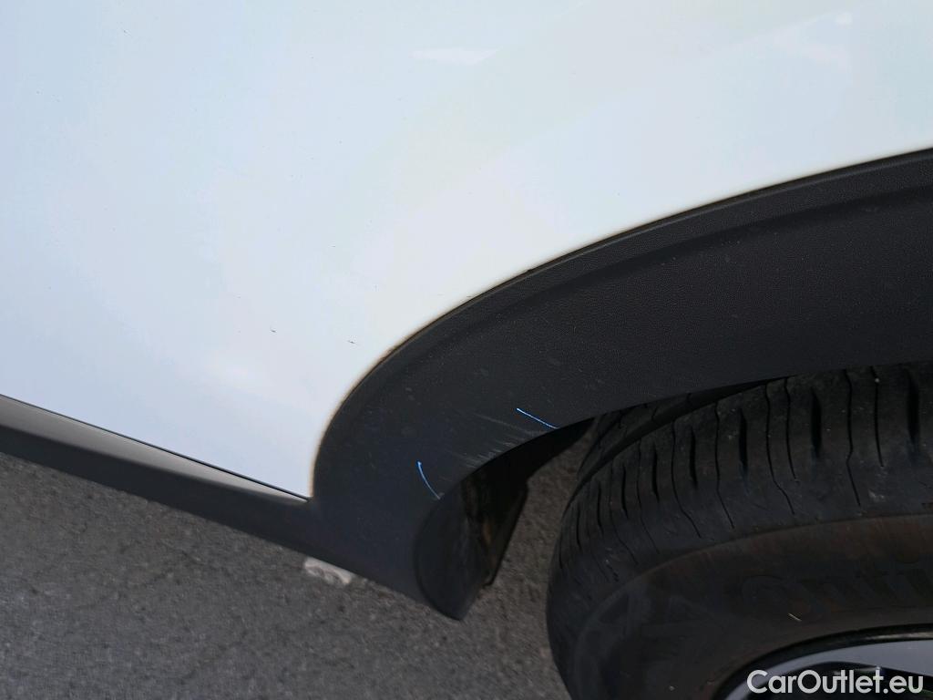  KIA  Sportage KIA  / 2022 / 5P / todoterreno 1.6 T-GDi MHEV 110kW (150CV) Drive 4x2 #45
