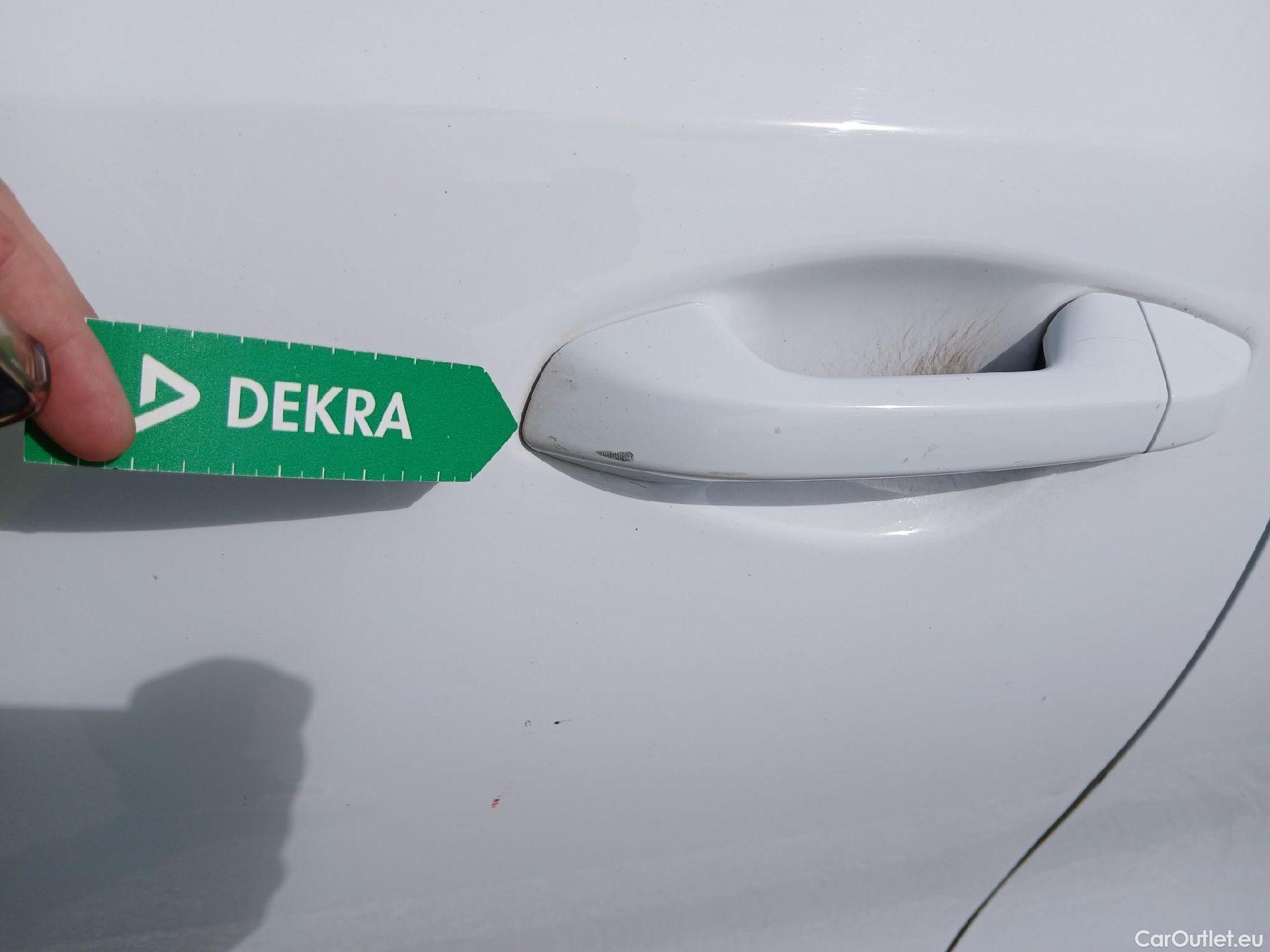  KIA  XCeed KIA  / 2022 / 5P / todoterreno 1.0 T-GDi Drive 88kW (120CV) (AC) #31