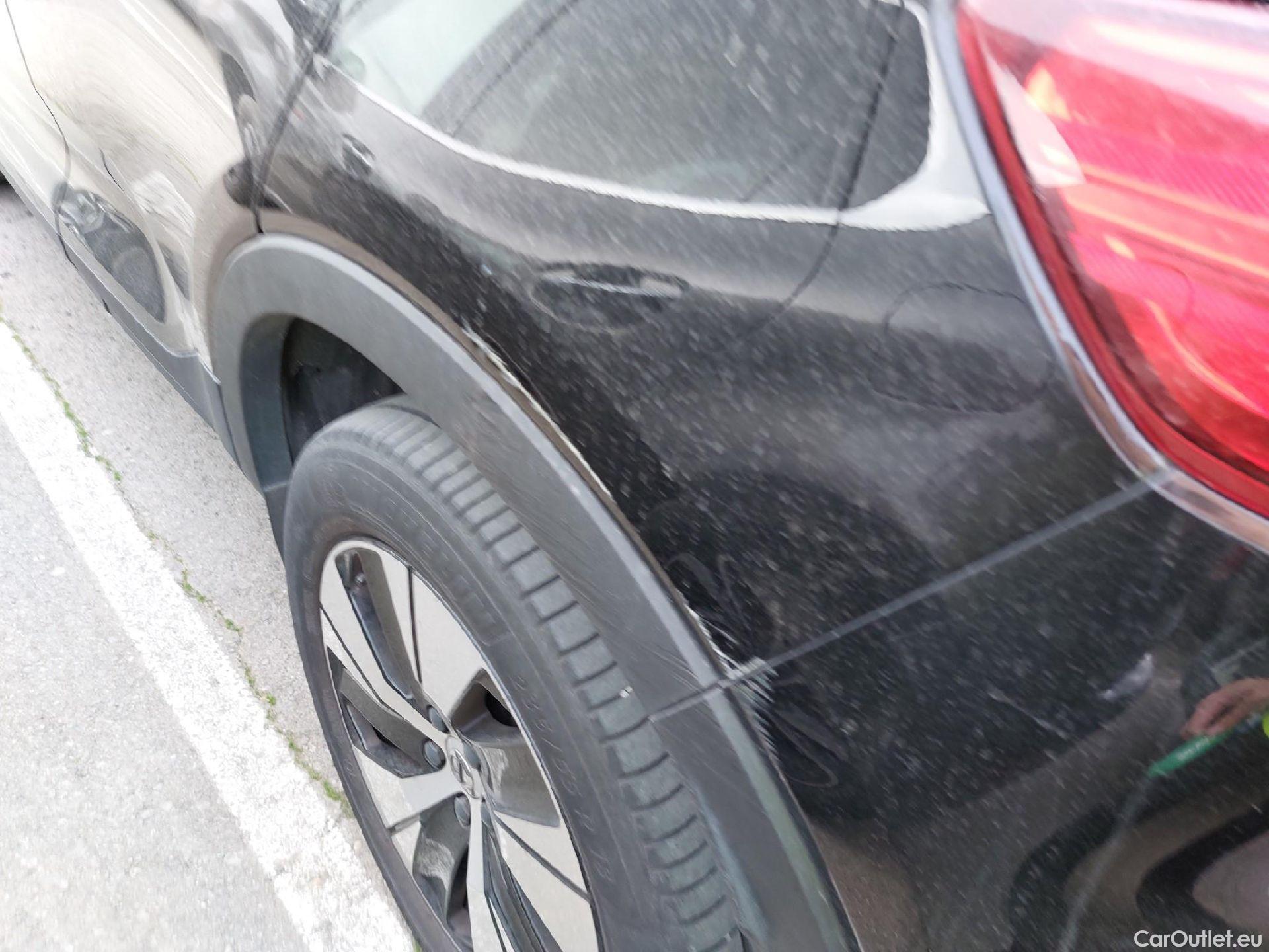  Volvo  XC 40 VOLVO XC40 todoterreno 1.5 T5 Twin Recharge Inscription Ex Auto 260 CV 10 kWh #9