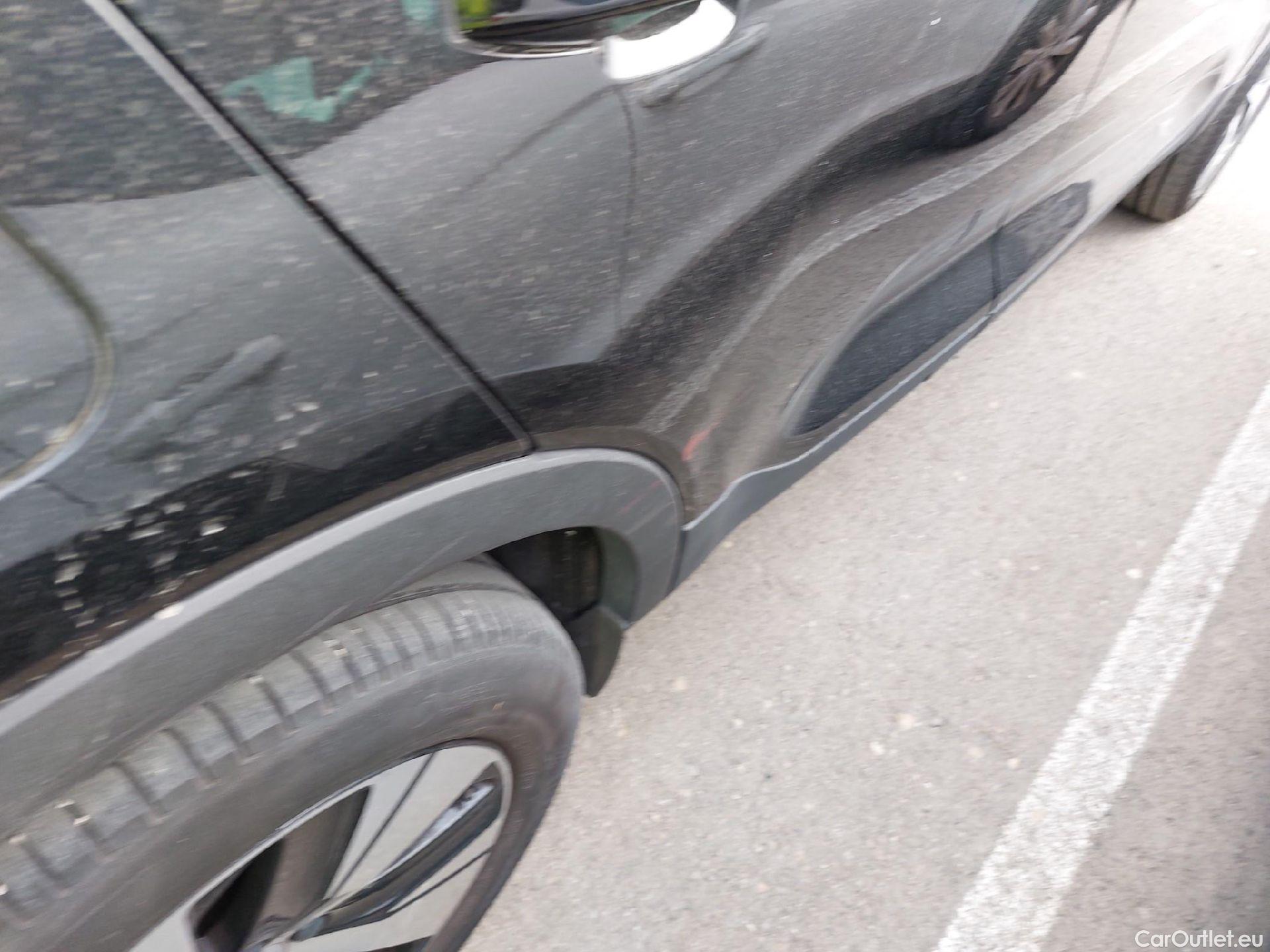  Volvo  XC 40 VOLVO XC40 todoterreno 1.5 T5 Twin Recharge Inscription Ex Auto 260 CV 10 kWh #26