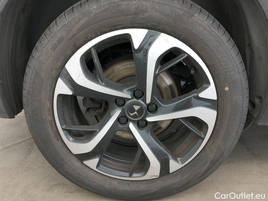  DS  DS7 DS DS 7 Crossback BlueHDi DE 130 CV Auto. BASTILLE / 5P  #13