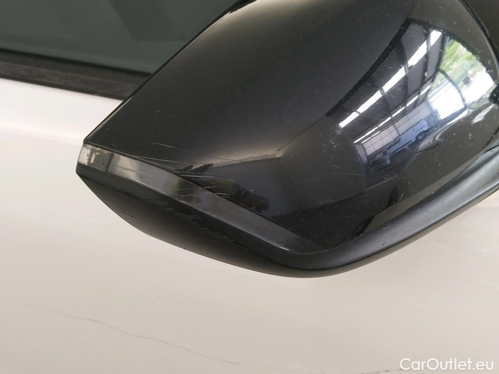  Citroen  C4 CITROEN  BlueHdi 110 CV Live Pack/ 5P  #25