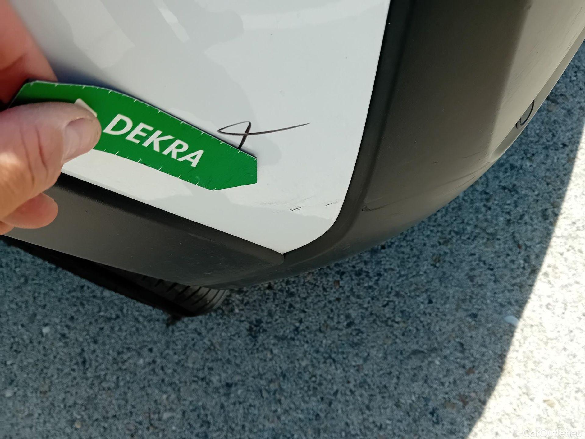  Citroen  C3 CITROEN  / 2020 / 5P / berlina con portón PureTech 60KW (83CV) Feel Pack #11