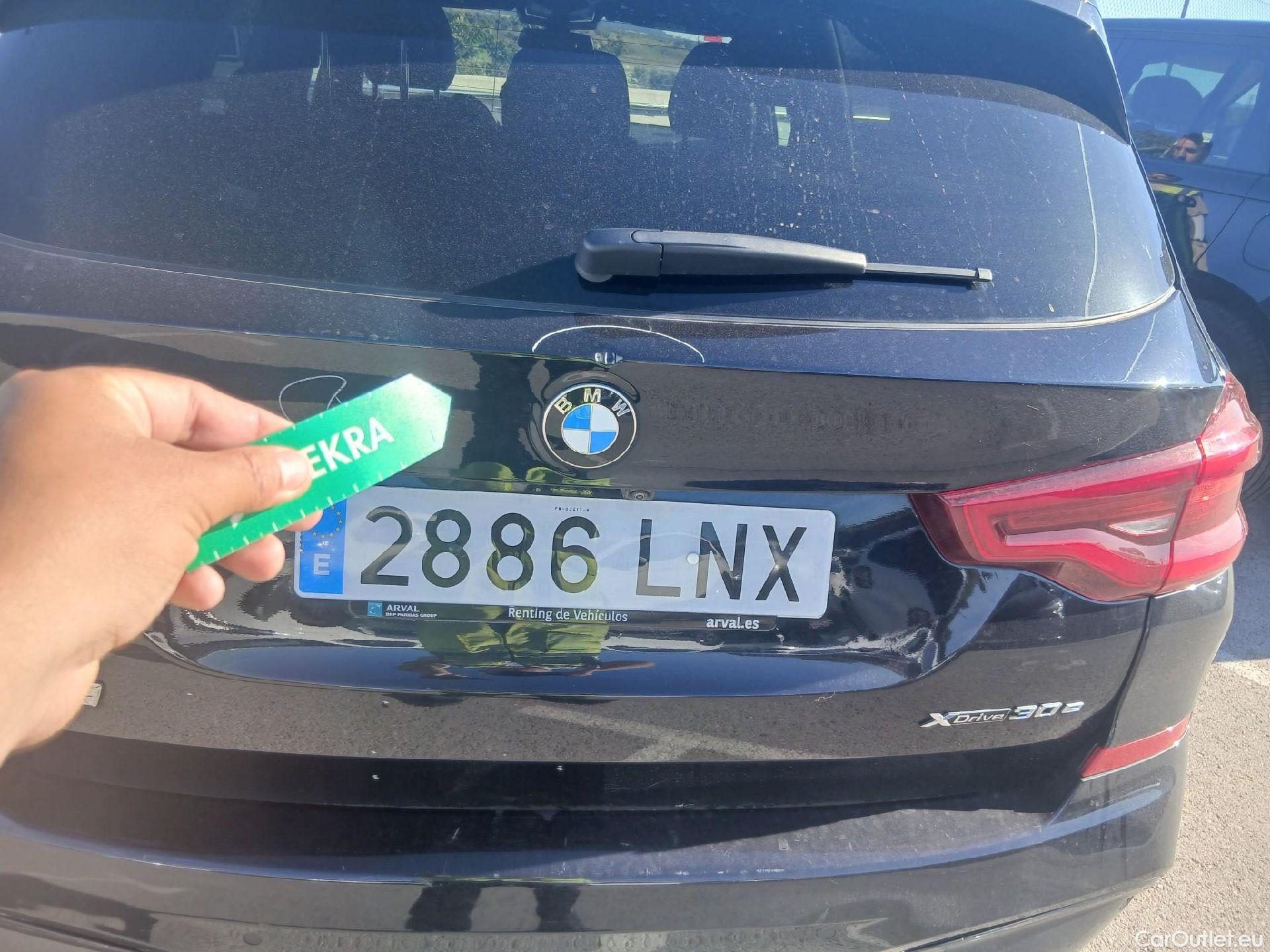  Bmw  X3 BMW  / 2017 / 5P / todoterreno xDrive30e #35