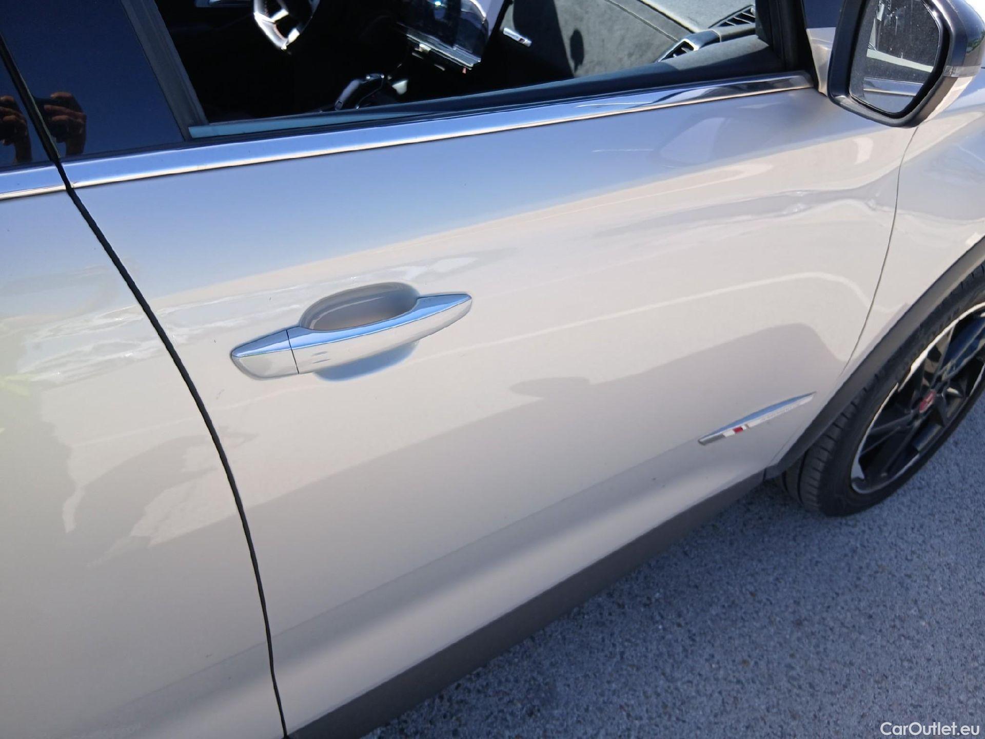  DS  DS7 DS DS 7 Crossback / 5P /  BlueHDi DE 130 CV AT. PERF.LINE #18