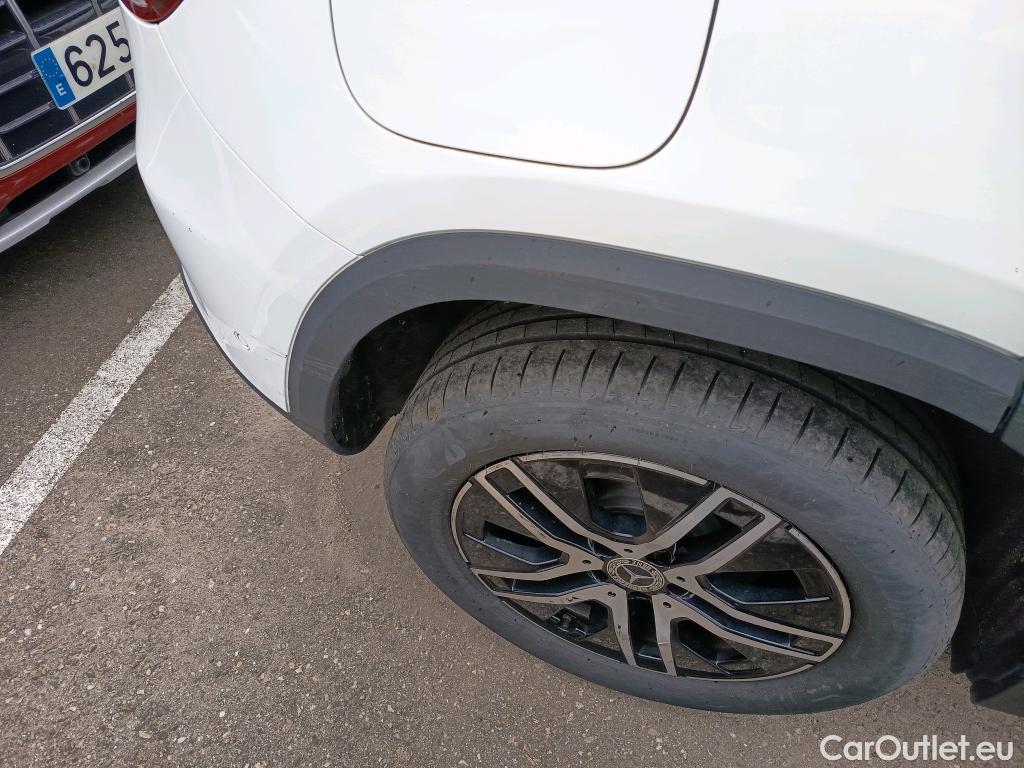  Mercedes  GLA MERCEDES-BENZ  / 2020 / 5P / todoterreno  250 e #22